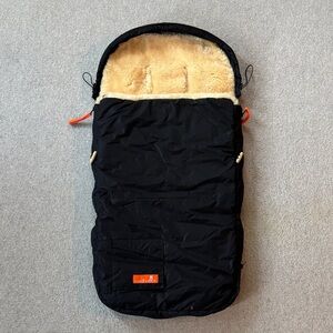 Elks & Angels sheep fur foot muff